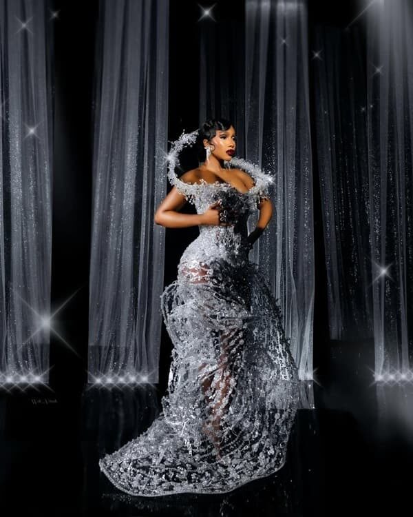 Mercy Eke's gorgeous dress photo for 2025 Africa-magic-viewers choice awards - Fashion Police Nigeria