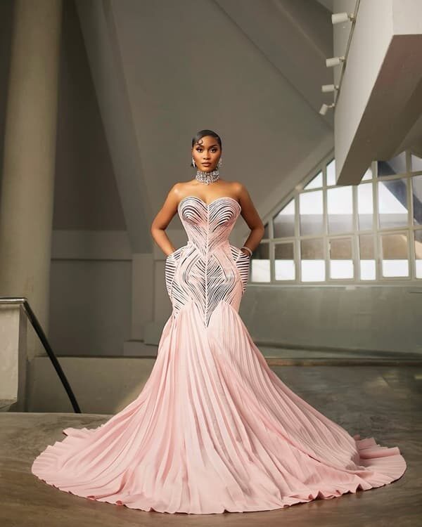 Toni Tone's gorgeous dress photo for 2025 Africa-magic-viewers choice awards - Fashion Police Nigeria