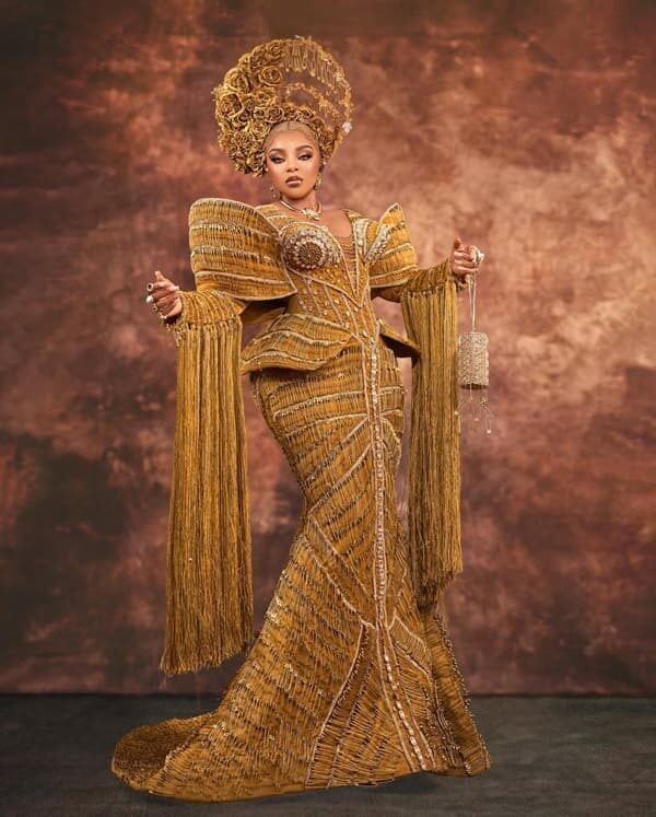Toyin Lawani gorgeous dress photo for 2025 Africa-magic-viewers choice awards - Fashion Police Nigeria