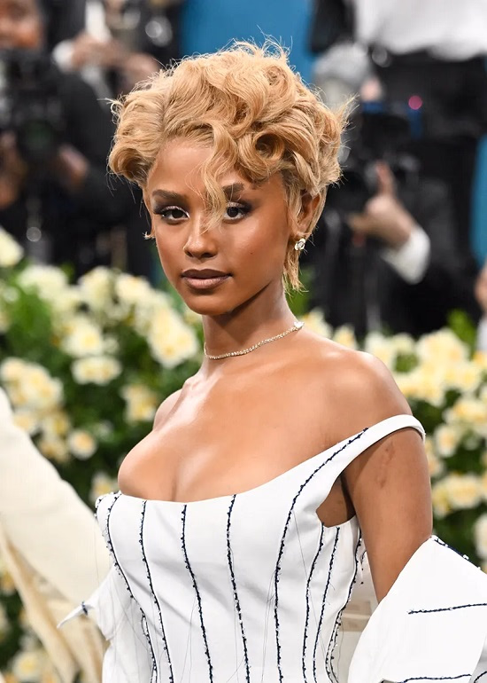 Tyla Took a Plunge With Vintage Fashion at the 2025 Met Gala