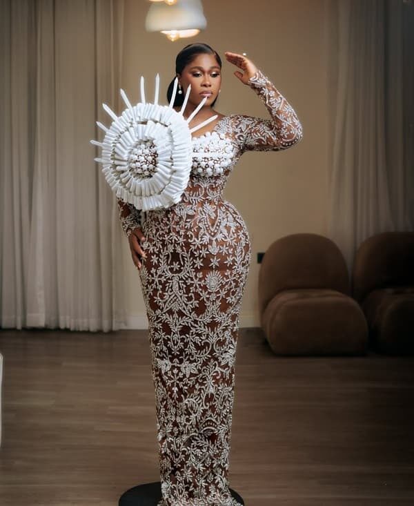 Uche Jumbo's gorgeous dress photo for 2025 Africa-magic-viewers choice awards - Fashion Police Nigeria