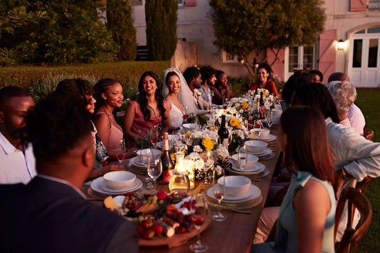Wedding dinner with couple and guests - Fashion Police Nigeria