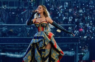 Beyonce Dazzles in a Vibrant Versace Dress at the Tottenham Cowboy Carter Show