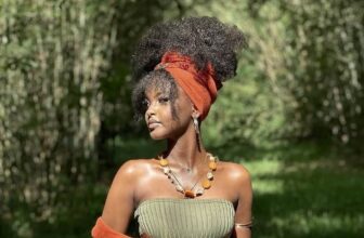 photo of a lady on afro hair - Fashion Police Nigeria