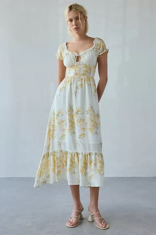 Tiered hemline milkmaid dress - Fashion Police Nigeria