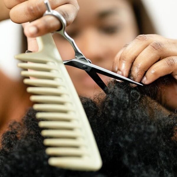 Struggles of finding a good hairstylist - Fashion Police Nigeria