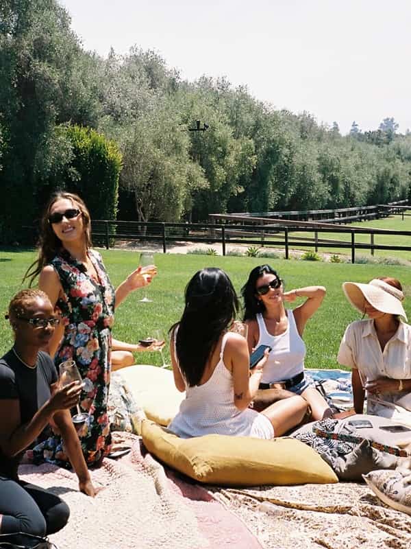 Kylie Jenner Shares Sweet Photos From Her 28th Birthday Celebrations