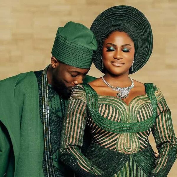 Photo of a couple on aso-oke - Fashion Police Nigeria