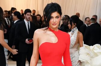 Kylie Jenner in a red dress - Fashion Police Nigeria