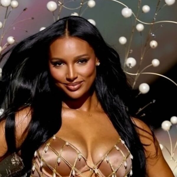 Jasmine Tookes Welcomes Her Second Child 2 Weeks After Walking Victoria's Secret Fashion Show