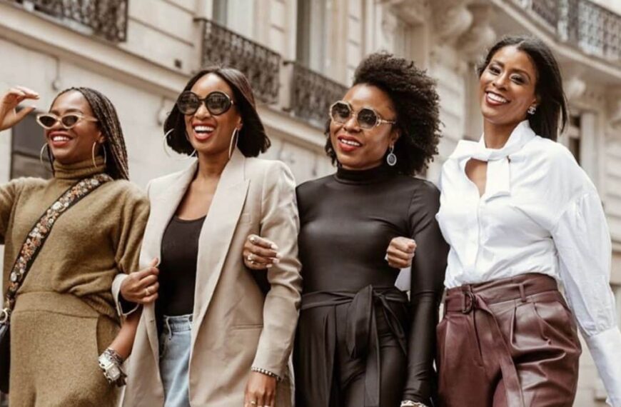 A group of black women walking - Fashion Police Nigeria