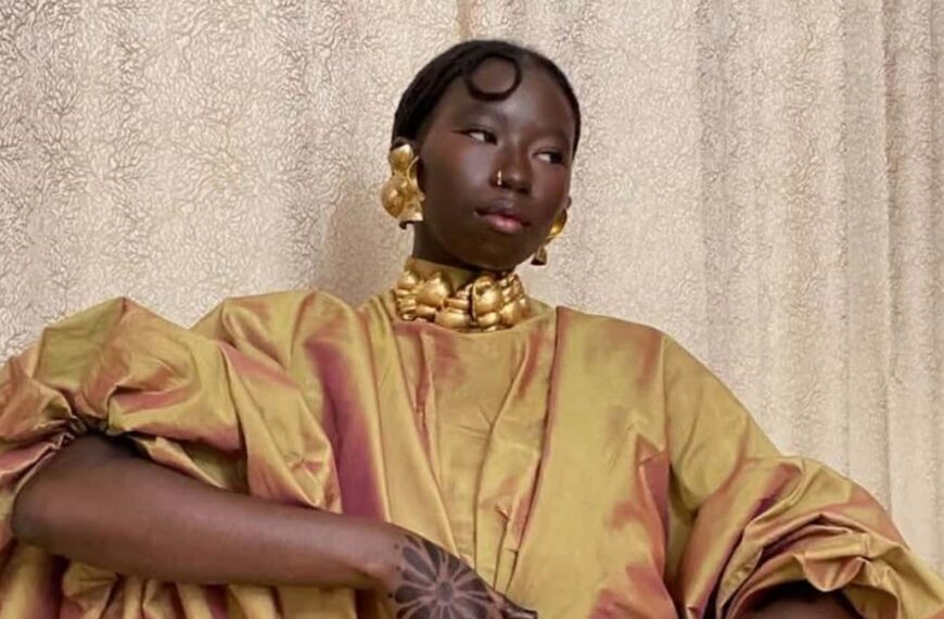 Lady in a gold dress - Fashion Police Nigeria