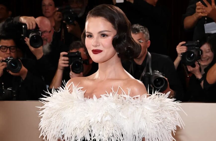 Red carpet photo of Selena Gomez during the 2026 Golden Globes - Fashion Police Nigeria