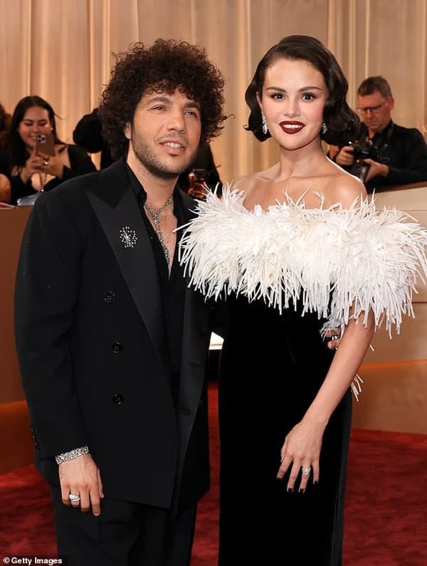 Photo of Selena Gomez and Benny Blanco on the red carpet during the 2026 Golden Globes awards - Fashion Police Nigeria