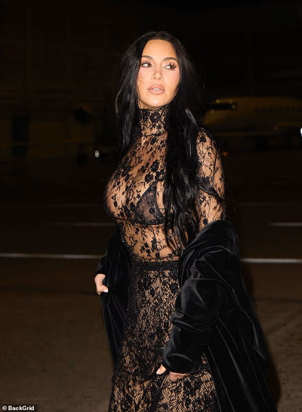 Kim Kardashian in a body-hugging catsuit - Fashion Police Nigeria