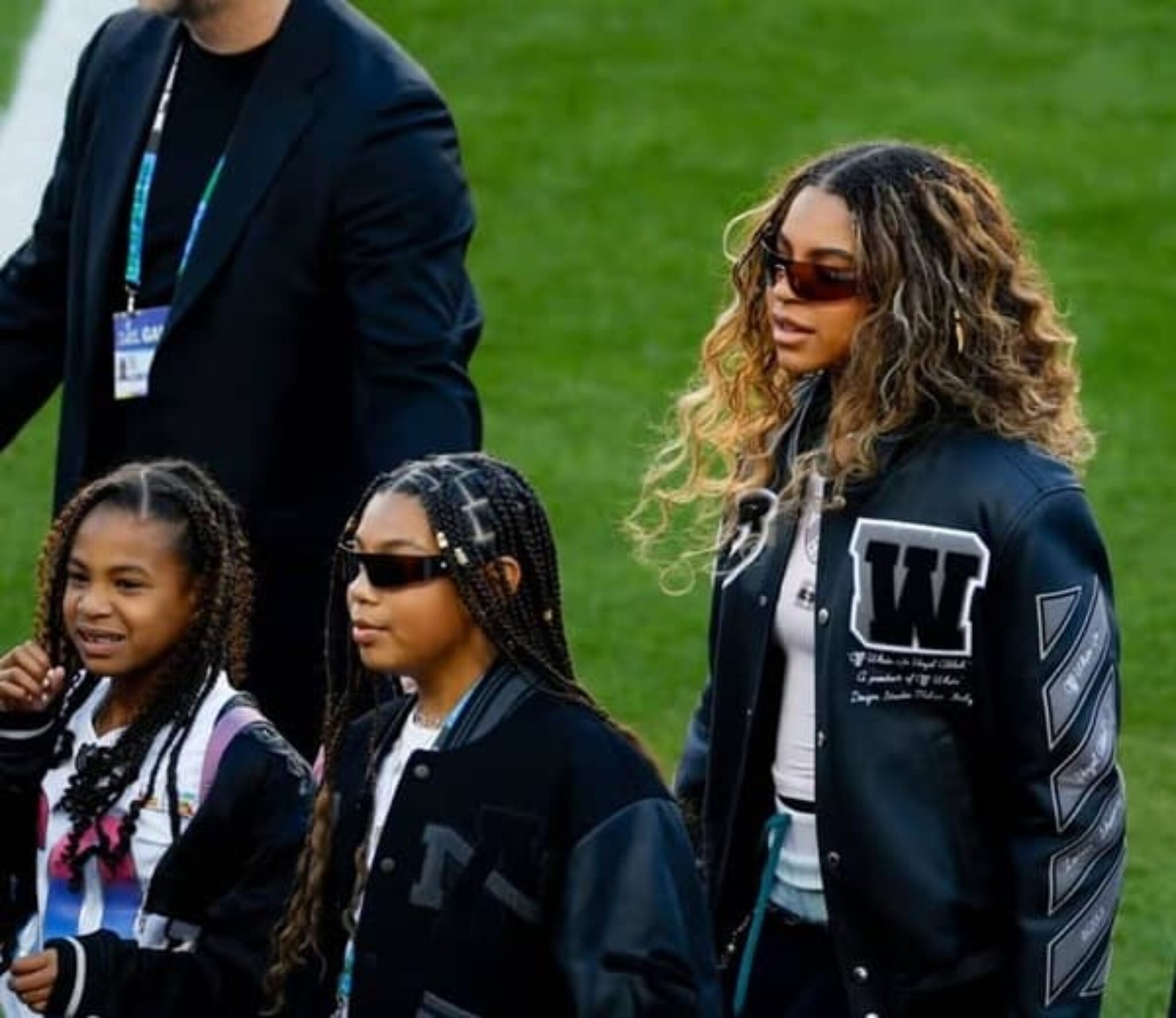 Blue Ivy and Rumi Carter's Style at Super Bowl 2026 | FPN