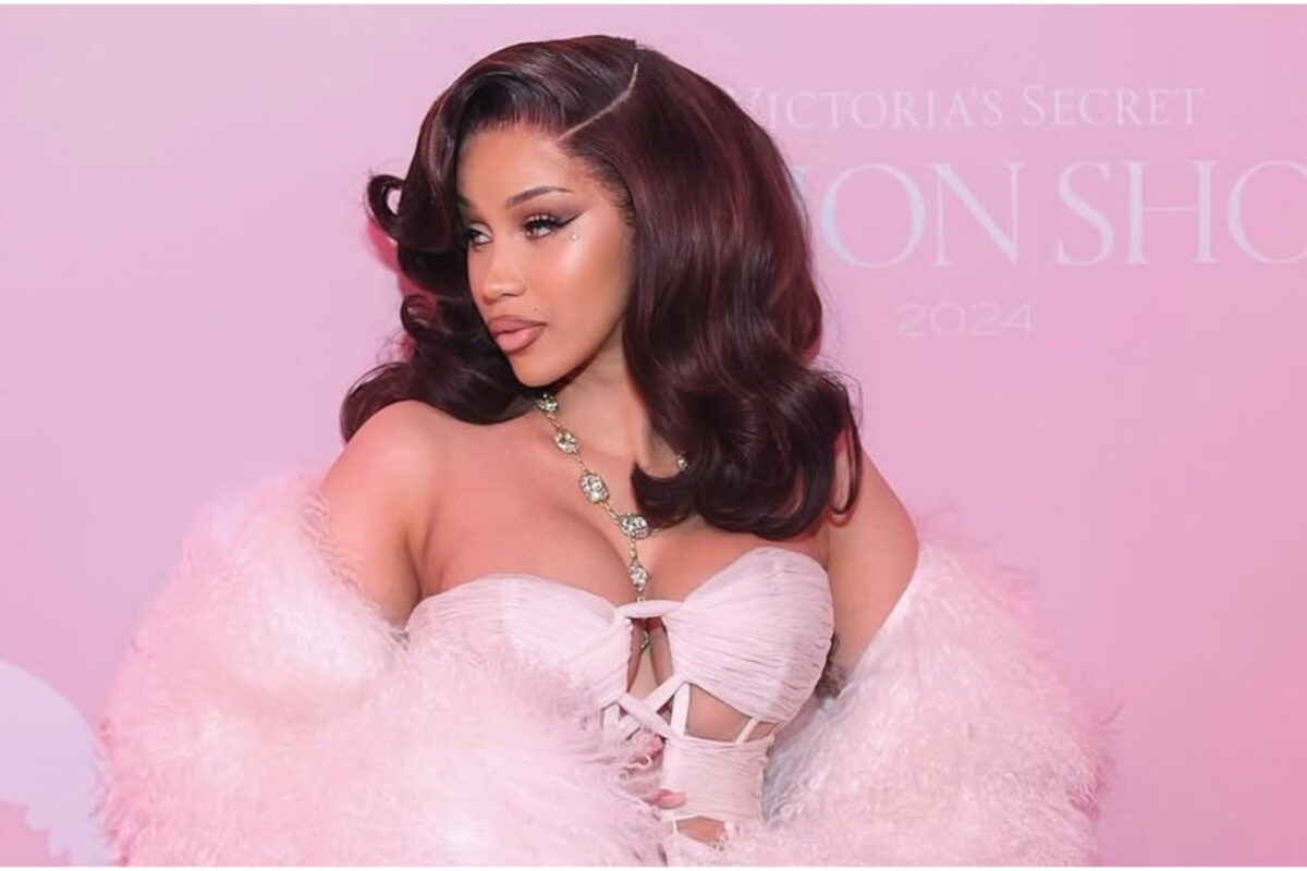 photo of cardi b - Fashion Police Nigeria