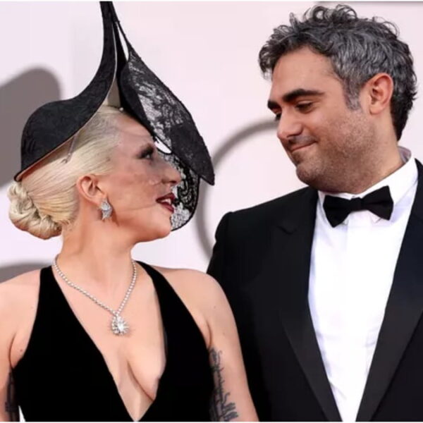 Lady Gaga and Michael Polansky on the red carpet - Fashion Police Nigeria
