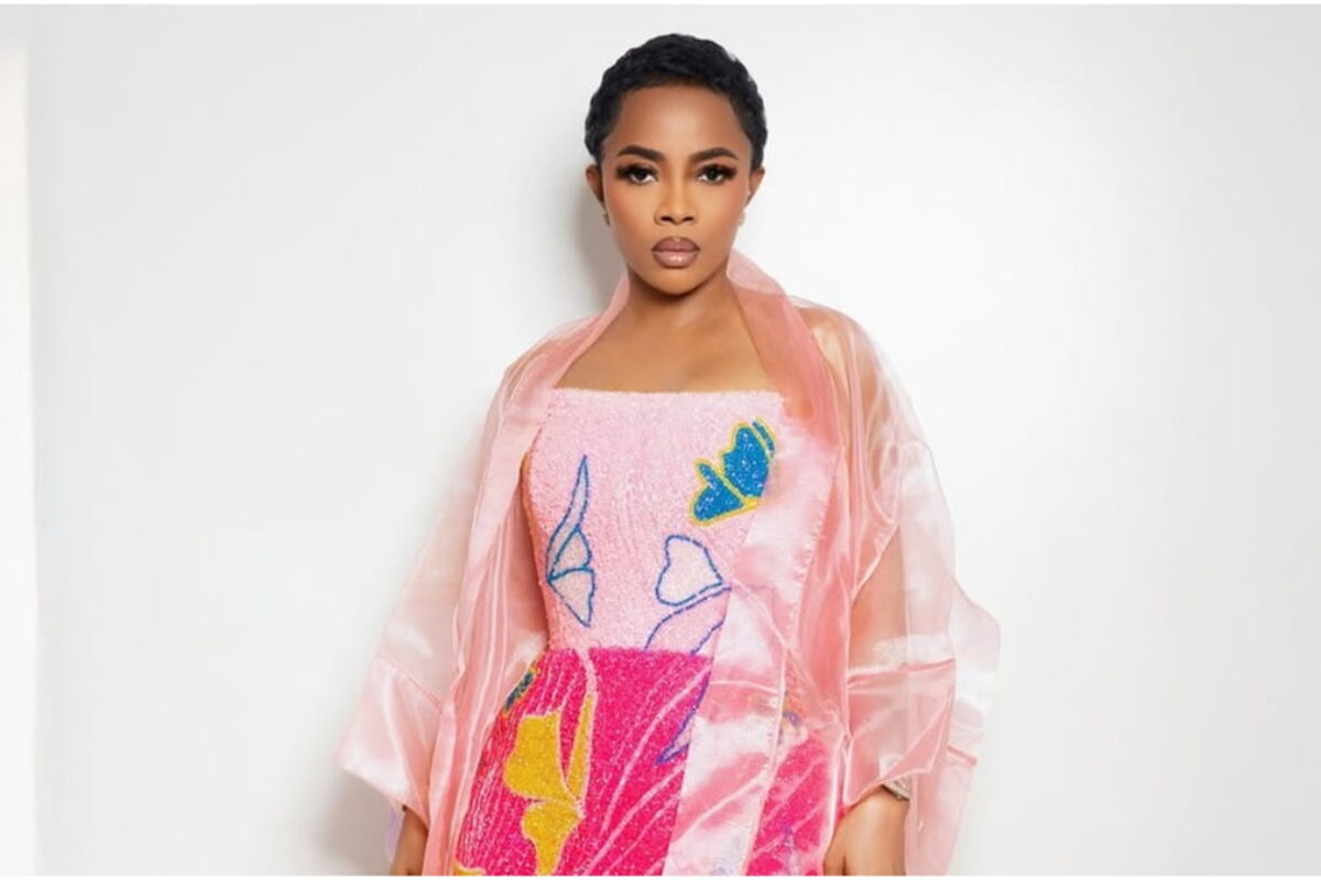 Toke Makinwa Embraces Girl Mom Era in Pink - Fashion Police Nigeria