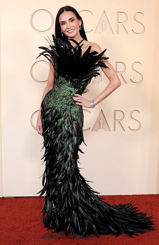 best dressed celebrities at the 2026 oscars red carpet