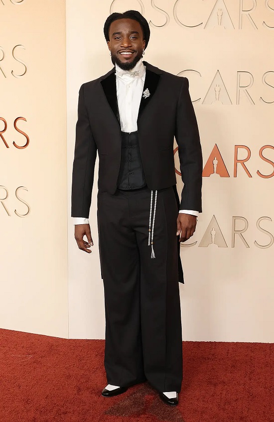 best dressed celebrities at the 2026 oscars red carpet