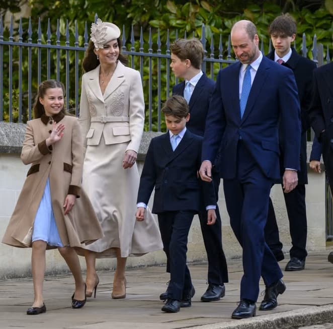 Photo of Kate Middleton Kate's Self-Portrait Oatmeal Tailored Crepe Lace Detail midi dress during of her 2026 Easter Service Return
