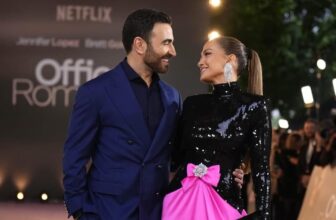Jennifer Lopez Dazzles in Black Sequins at the London Premiere of Office Romance - Fashion Police Nigeria