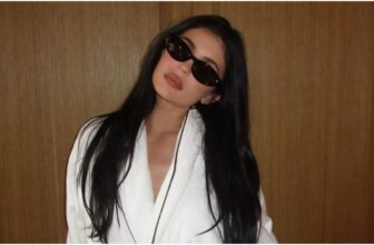 Kylie Jenner Just Made the Smart Glasses Feel Covetable