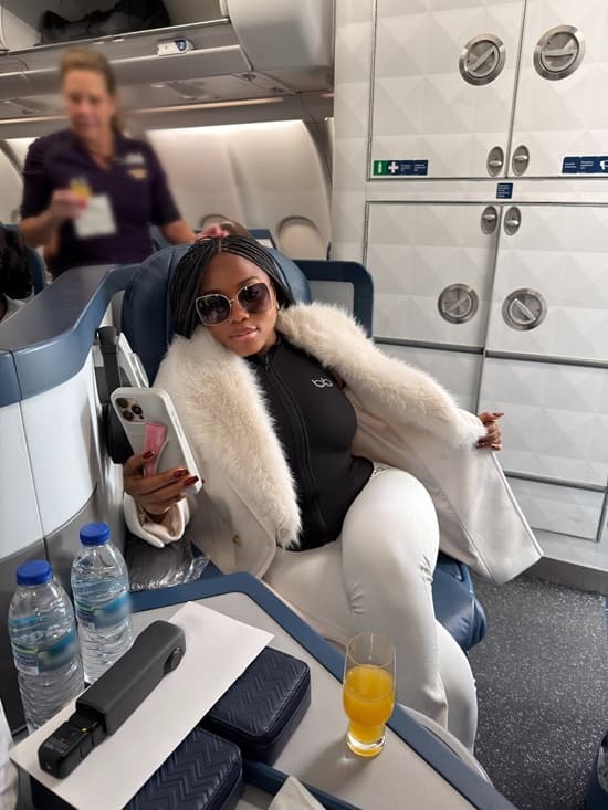 celebrity airport fashion