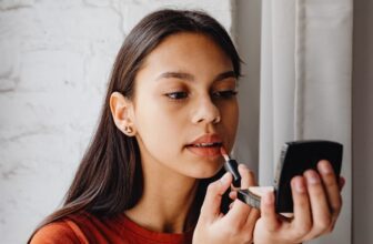 10 Reasons Why Your Lips Also Need SPF - Fashion Police Nigeria
