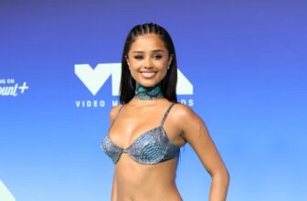 Tyla Stuns in Bold Snakeskin Bra and Low-Rise Skirt at the 2026 MTV VMAs
