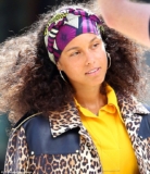 Alicia Keys Continues To Wow Us With Her No-Makeup Pledge