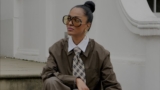 10 Ways to Wear Oversized Glasses Like a Fashion Girl