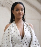 Rihanna Just Made A Major Hair Transformation — Now Wears Dreadlocks