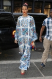 Rihanna Will Show You The Coolest Way To Wear Your Kaftan