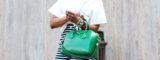 There Is A Fresh New Way Of Wearing Handbag You Need To Know