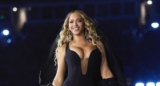 Beyonce Wore The Smallest Black Dress At North Carolina Renaissance Tour Concert