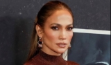 Okay, Jennifer Lopez is Killing it in White Maxi Skirt and Super Sky-High Heels