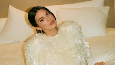 Kendall Jenner’s Christmas Eve Party Look was an Homage to the Season