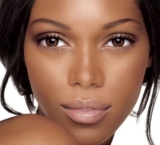 How to Apply Makeup for a Natural Look