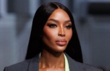 Here’s How Naomi Campbell Shapes Her Cheekbones with Blush