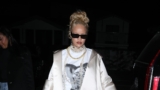 Rihanna Wear Layers of Pearls Upon Pearls