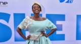 Singer Waje Dressed In A Long Gown, Beret And Fanny Pack To ‘She Is’ Movie Premiere